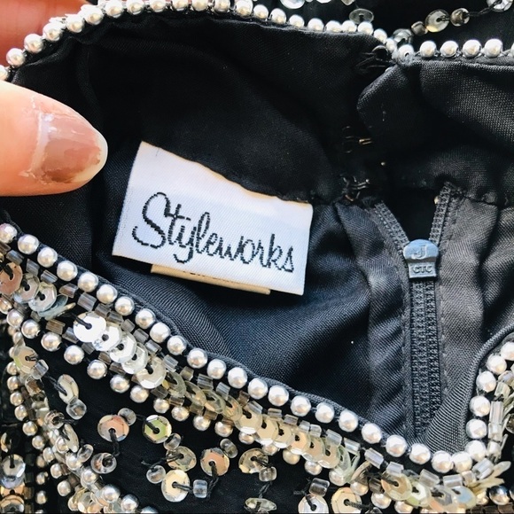 Vintage Sequin Beaded Bedazzled Choker Neck Silk Blouse Small - Picture 6 of 10